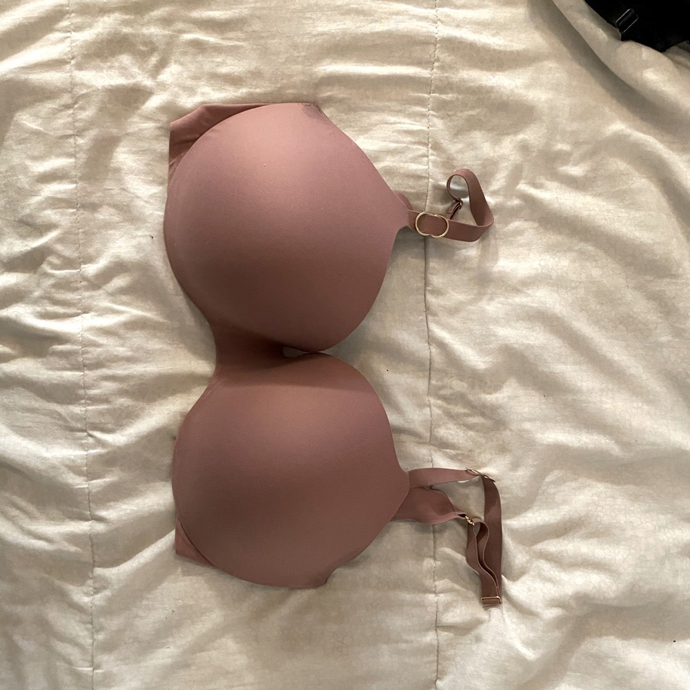 Victoria’s Secret Bra 40DDD